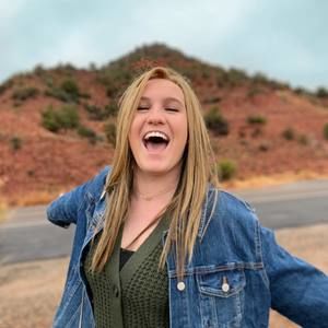 Meet your Posher, Victoria